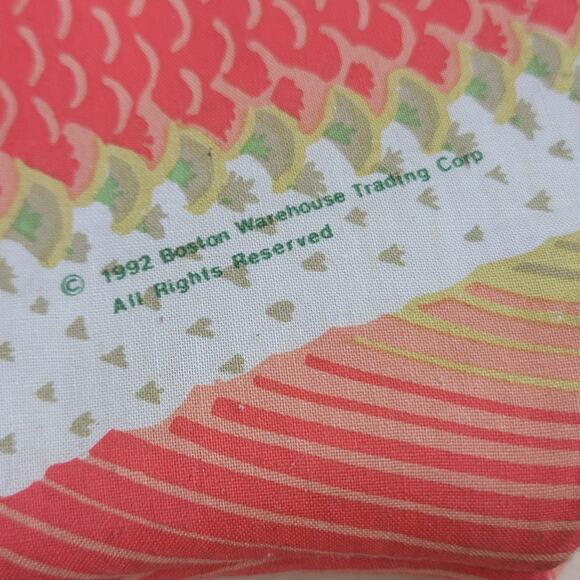 VTG Kitsch Fish Oven Mitt - Picture 7 of 7